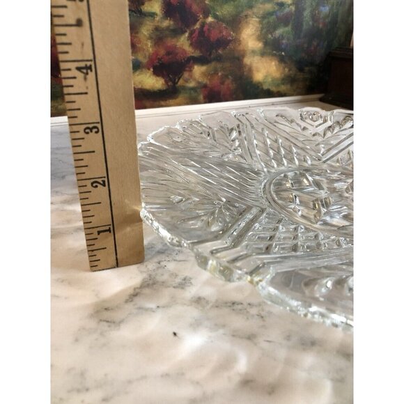 Round Serving Platter Dish Vintage Star Pattern Clear Cut Glass Rare Center Star - Picture 7 of 9